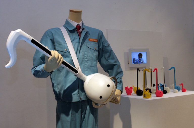 L&rsquo;Otamatone : Le Jouet Musical qui Cache des Réalités Troublantes