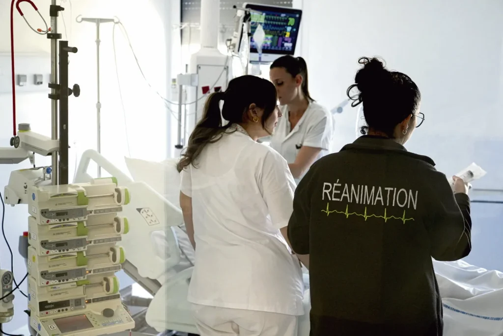 Entre le One Health Summit et la fin de Santé publique, le gouvernement danse sur les absurdités locales !