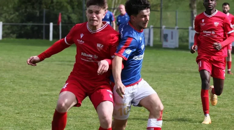 Montenay et Ernée : Un Match de Domination Qui Ne Donne Pas de But