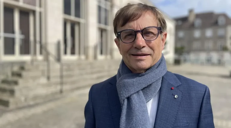 Viol et silence : l’ombre d’un ancien maire