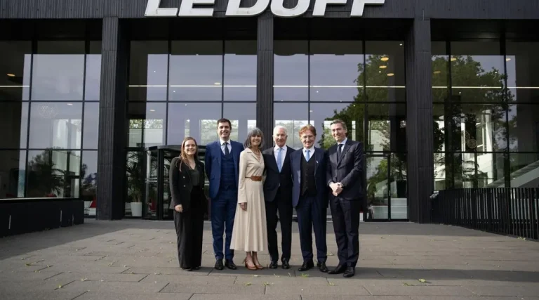 Visite inattendue de Charles Kushner chez Louis Le Duff : une success-story à analyser