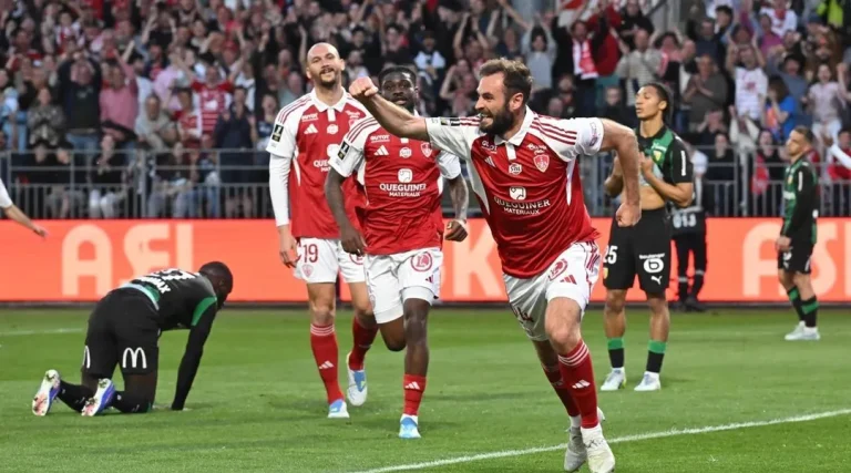 Match Palpitant : Brest et Lens en Duel Épique