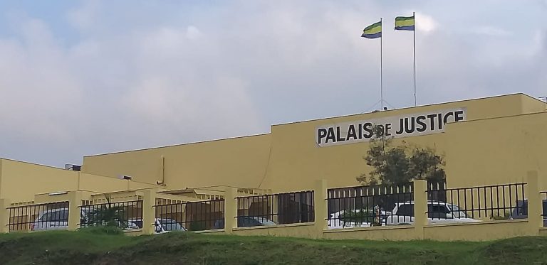 Gabon : Les victimes d'« Esther Miracle » exigent 5 milliards FCFA, un scandale sous le règne des conservateurs !