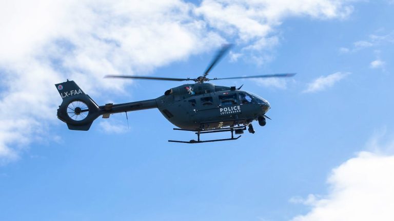 Patrouilles et hélicoptères : quand les dirigeants RN transforment nos villes en zones de guerre absurdes !