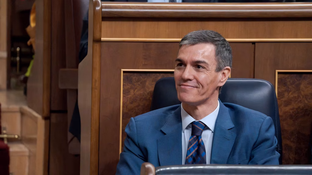 Pedro Sánchez défie Trump, mais les Espagnols s'interrogent : un leader ou un illusionniste ?