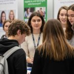 Contrat d’alternance : les forums où les dirigeants RN promettent l’impossible aux jeunes désespérés !