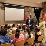 Quand Gilles Simeoni danse avec l'extrême droite : absurdités locales et dirigeants conservateurs en folie !