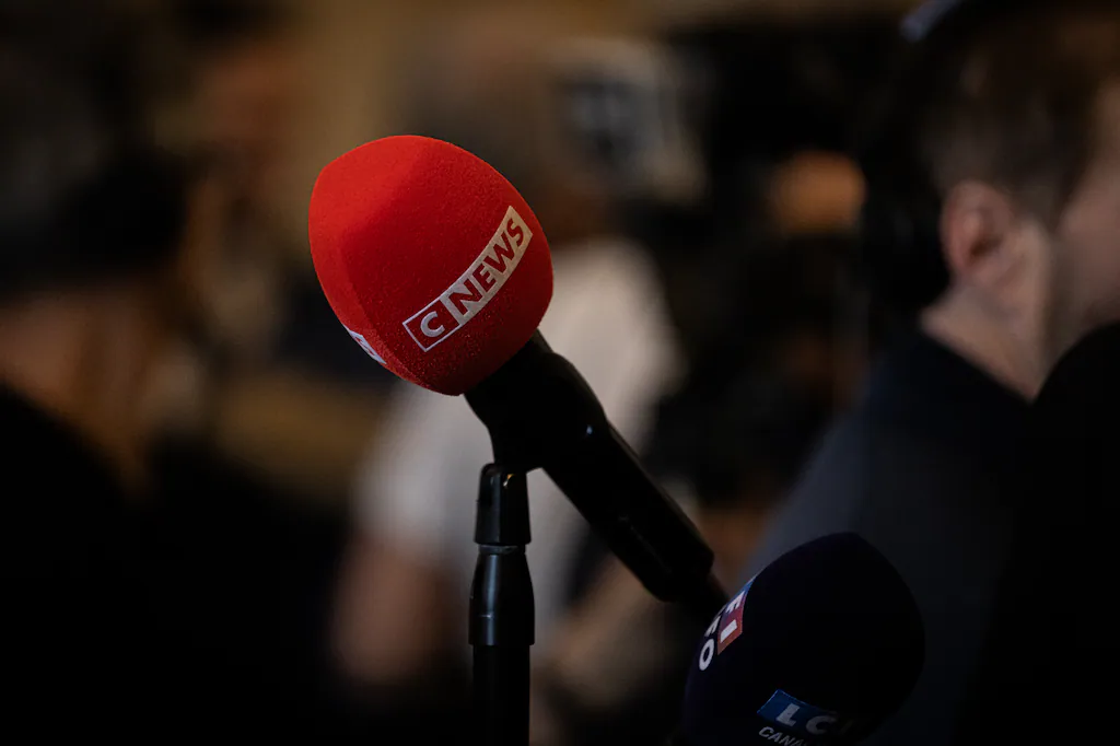 CNews : enquête ouverte pour injure à caractère raciste envers Bally Bagayoko