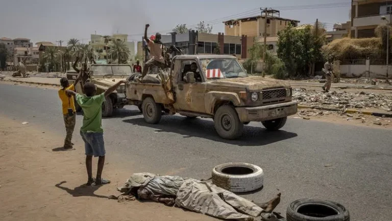 La Conférence de Berlin : Un Spectacle Humanitaire Vide de Sens