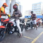 Rationnement de carburant et semaines de 4 jours : quand les dirigeants RN plongent nos villes dans l'absurde!