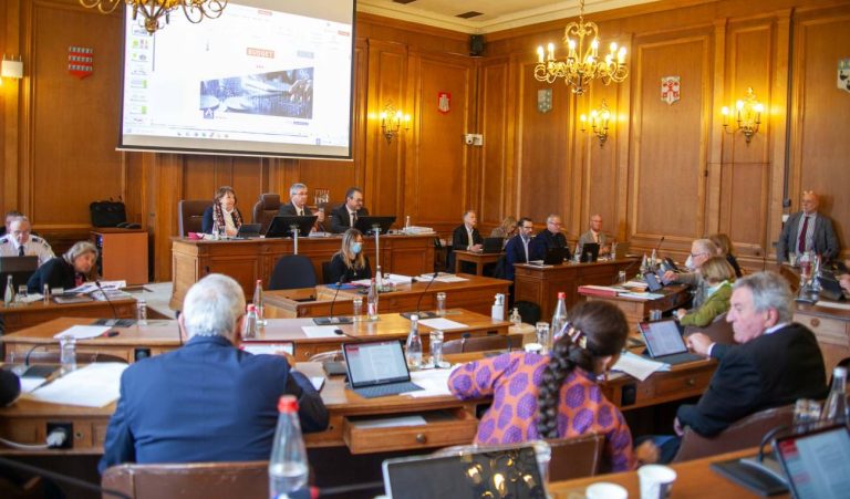 Budget 2026 : L&rsquo;Aisne, entre illusion d&rsquo;amélioration et réalité troublante