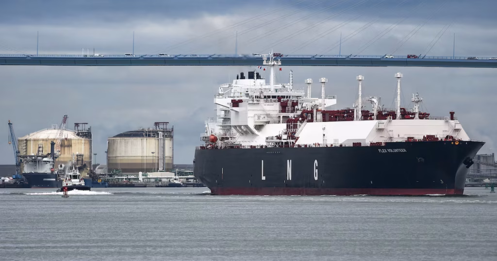 Énergie : Pourquoi les villes RN continuent de plonger dans la dépendance, malgré leurs discours anti-Russie ?