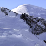Tragédie au Mont-Blanc : un skieur de 32 ans meurt, pendant que les dirigeants RN ignorent l'absurde danger !