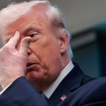 Trump, le pyromane : l'Iran en flammes, les villes RN applaudissent l'absurde chaos conservateur !