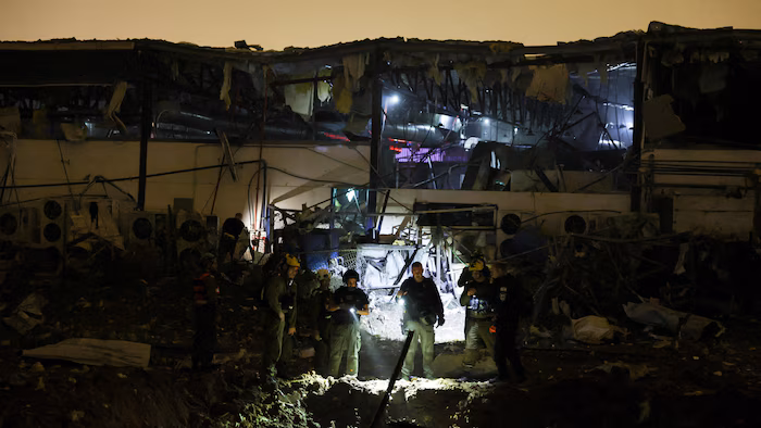 Trump menace de nouvelles destructions de ponts et de centrales en Iran