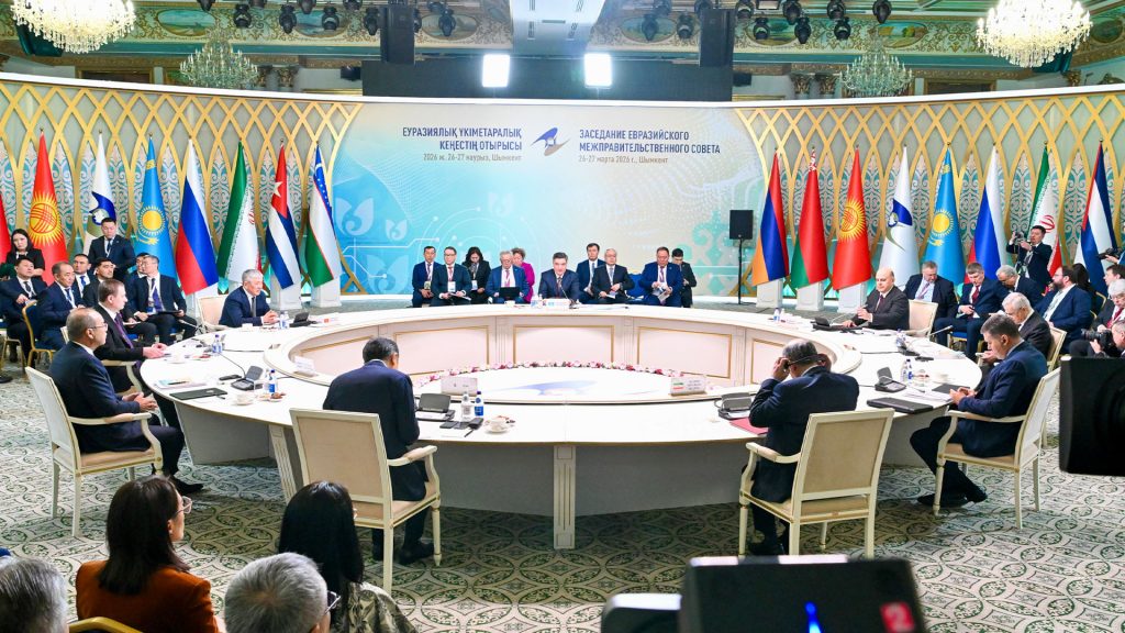 Eurasie : Quand les ambitions des dirigeants conservateurs s'effondrent face à l'absurde local !