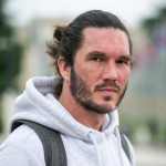 «Votre famille aurait pu le faire» : le fisc reproche à un ancien otage en Iran de ne pas avoir payé ses impôts