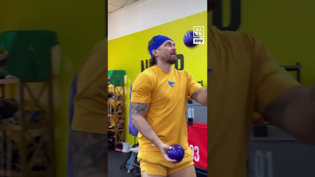 Usyk dévoile son régime d'entraînement intense en préparation pour son prochain combat.