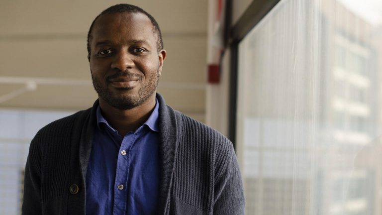 Elon Musk et la désinformation sur X : entre promesses trompeuses et réalité