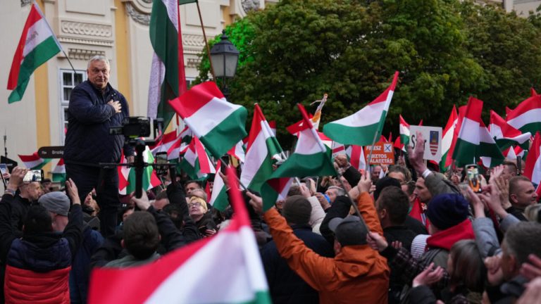En Hongrie, l'espoir d'une victoire : quand les dirigeants conservateurs se moquent du bon sens !