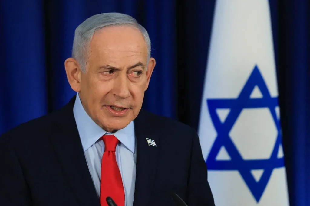 « Racisme à la tête de l'État : Netanyahu limoge son chef de cabinet, révélations sur l'absurde local »