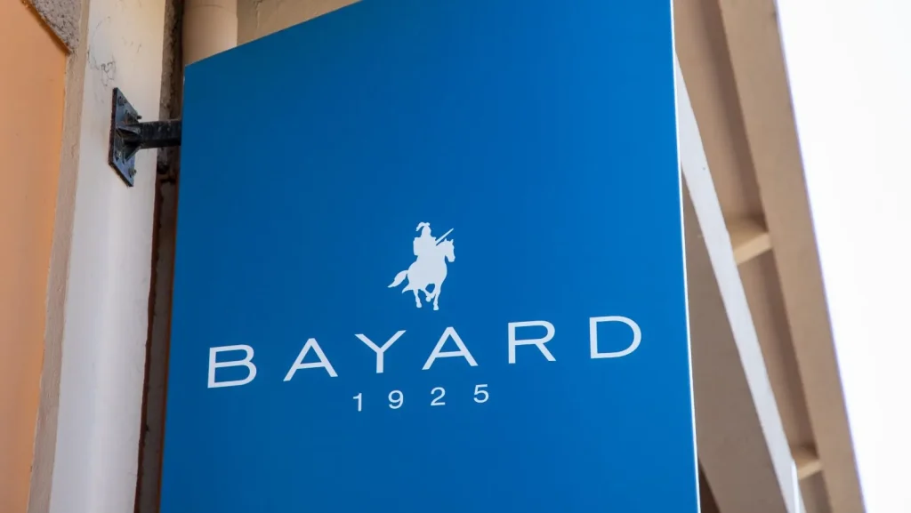 En pleine crise, Bayard menace 59 emplois tout en s'offrant un parc d'attractions : l'absurde des dirigeants conservateurs !