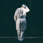 30 000 morts par an : quand les erreurs médicales révèlent l'absurdité des politiques conservatrices en RN