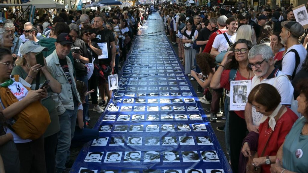 50 ans après le coup d'État en Argentine : quand les dirigeants extrêmes se moquent de l'histoire !