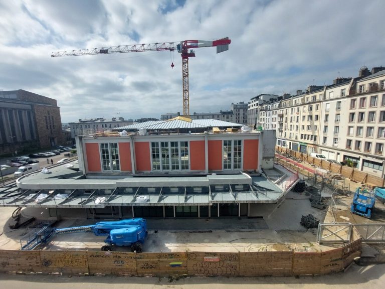 Report de l&rsquo;ouverture du chantier des halles Saint-Louis à Brest, annonce la mairie.