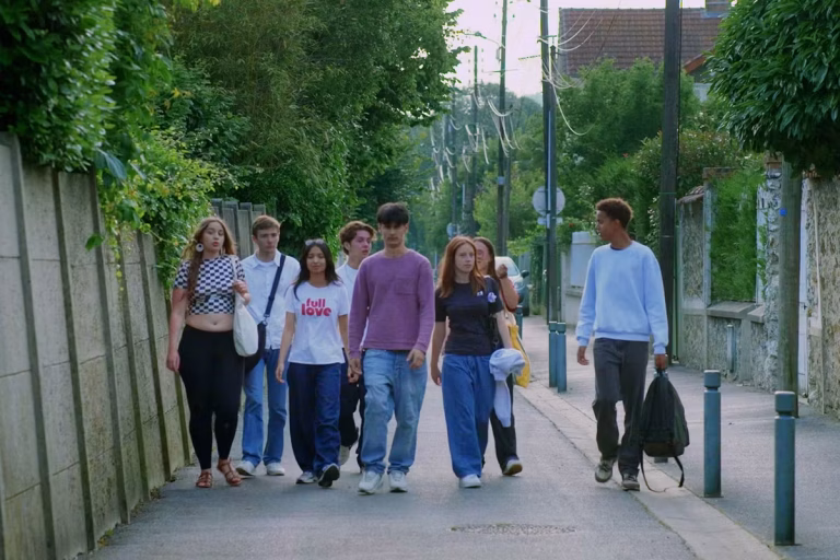 Quand les ados parlent sexualité : les élus RN et leurs tabous ridicules face à la réalité !