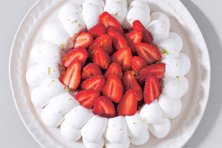 La fraise : un délice sous tension, entre promesse et hypocrisie