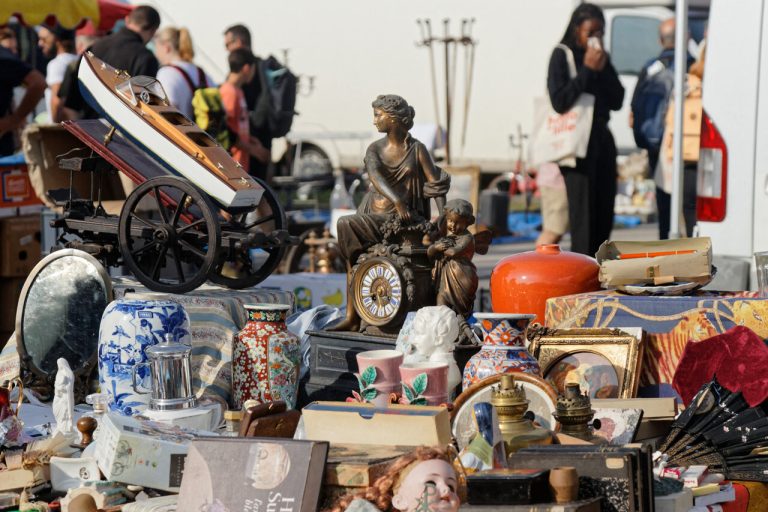 La Brocante de Brières-les-Scellés : Une Fête ou un Fiasco ?
