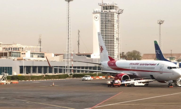 "DAAG - Aéroport d'Alger" by Graffyc Foto, CC0 1.0