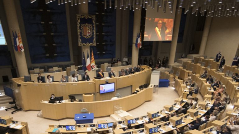 Alpes-Maritimes : 100 000 euros d’aide d’urgence pour soutenir les civils libanais, un geste significatif ?