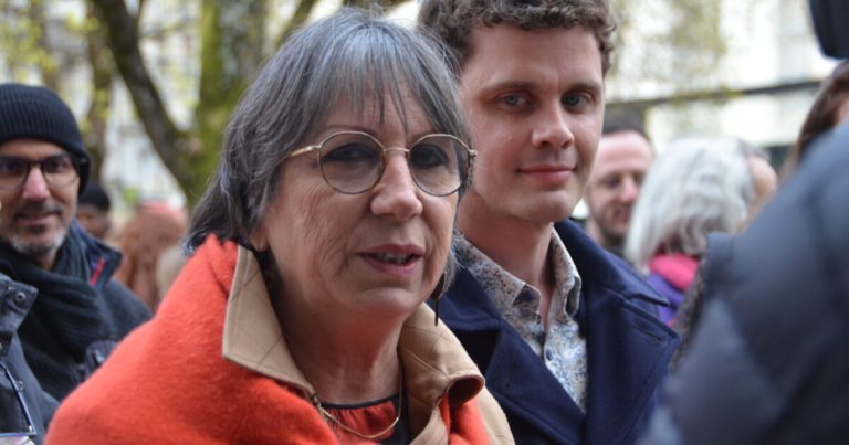 Promesses Électorales : Quand le Maire de Besançon Joue au Magicien