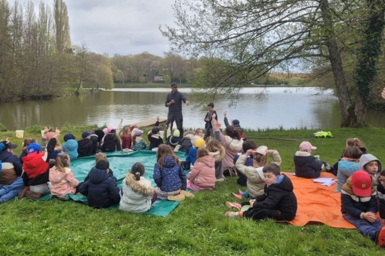 Quand la nature devient un cours de morale : les enfants de Saint-Martin-d’Auxigny à l’école de la chaîne alimentaire