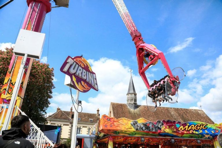 Fête foraine à Sens : un conflit qui éclaire les dysfonctionnements municipaux