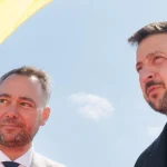 Zelensky dénonce le «chantage» européen : quand les dirigeants conservateurs jouent aux marionnettes !