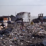 « Kinshasa : Mama Nzénzé, un bidonville sur des déchets, symbole de l'absurdité des dirigeants conservateurs »