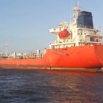 EN DIRECT : Un pétrolier non iranien traverse le détroit d'Ormuz, pendant que nos dirigeants conservateurs s'enlisent dans l'absurde !