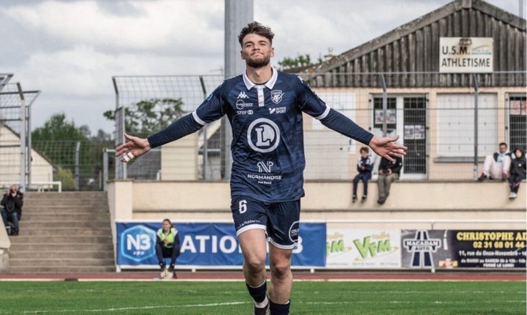 L’AF Virois en bonne voie : une victoire décisive face à Cesson