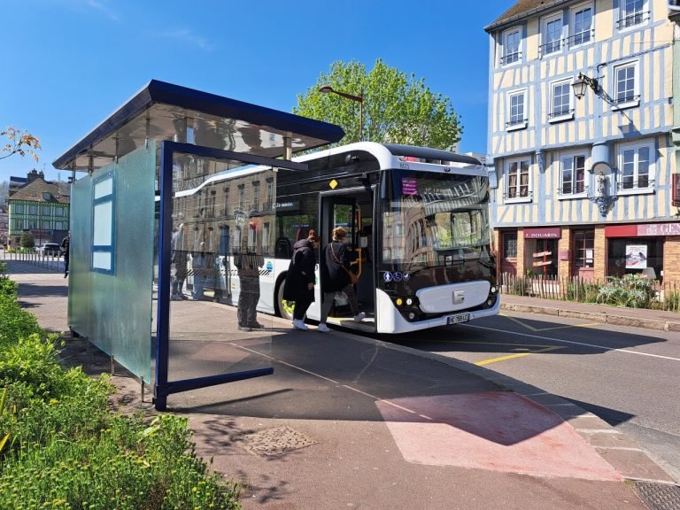 Améliorer les Transports en Commun à Elbeuf : Un Enjeu Crucial