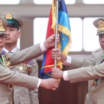 Min Aung Hlaing : le dictateur birman qui rêve d'une présidence, pendant que nos villes sombrent !