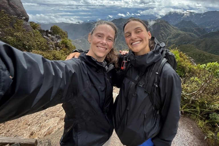 Voyager : entre évasion et illusion de liberté