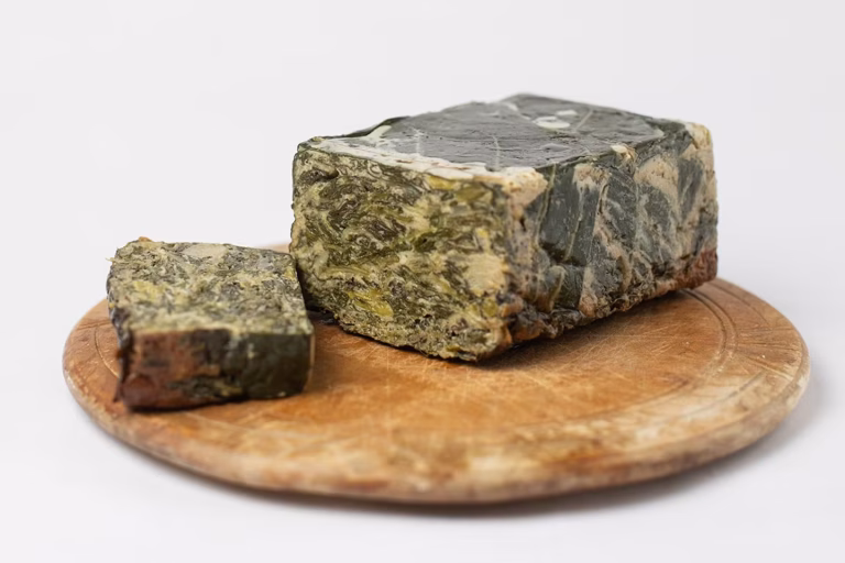 Quand la gastronomie se heurte à la réalité : le farci charentais, symbole d’un système en déroute