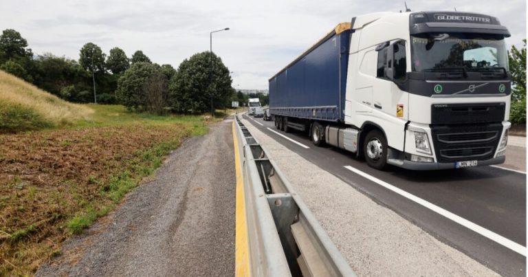 Un chauffeur poids lourd sans permis interpellé aux Hôpitaux-Neufs