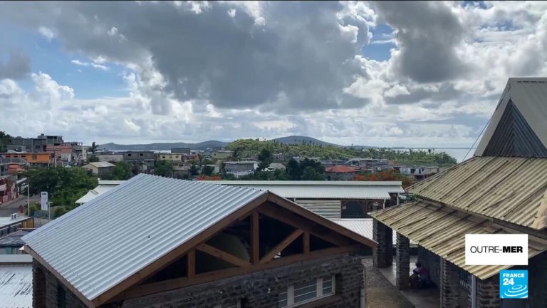 Mayotte : Un an après le cyclone Chido, l&rsquo;État joue à cache-cache avec la réalité