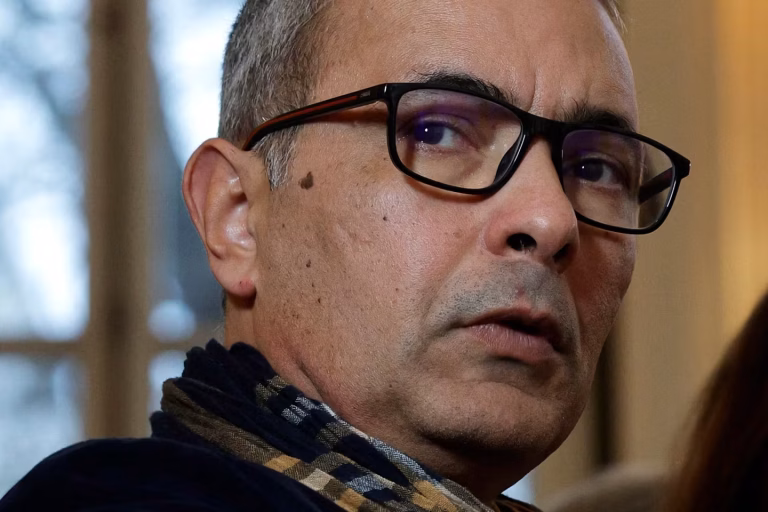 Kamel Daoud condamné à trois ans de prison en Algérie pour son roman « Houris »