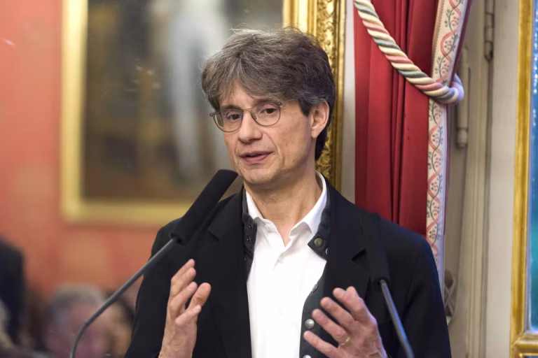 L&rsquo;IA : Un Cri d&rsquo;Alarme ou un Simple Écho de l&rsquo;Obsolescence ?