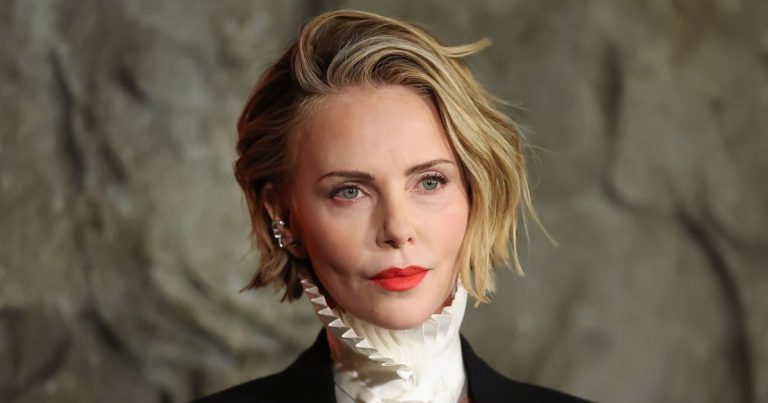 Charlize Theron : Une Réinvention Audacieuse du Style